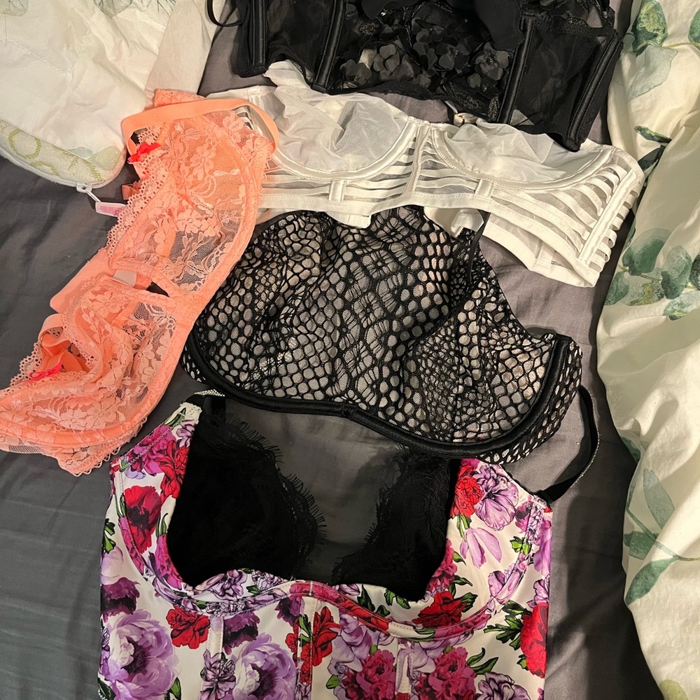 Victoria's Secret Bra Collection - 86 in total. Looking to bundle. $5 EACH - Picture 3 of 16